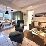 Sky & Homes Eiderente I Kleine Auszeit Unter Reet - Ruhig & Gemuetlich