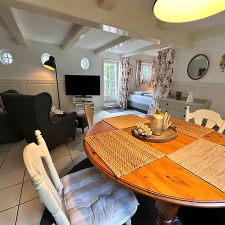 Sky & Homes Eiderente I Kleine Auszeit Unter Reet - Ruhig & Gemuetlich * ザンクト・ペーター・オルディング