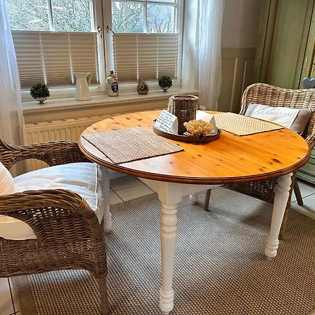 アパート Sky & Homes Eiderente I Kleine Auszeit Unter Reet - Ruhig & Gemuetlich *